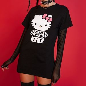 Adorable hello kitty skeleton t-shirt
